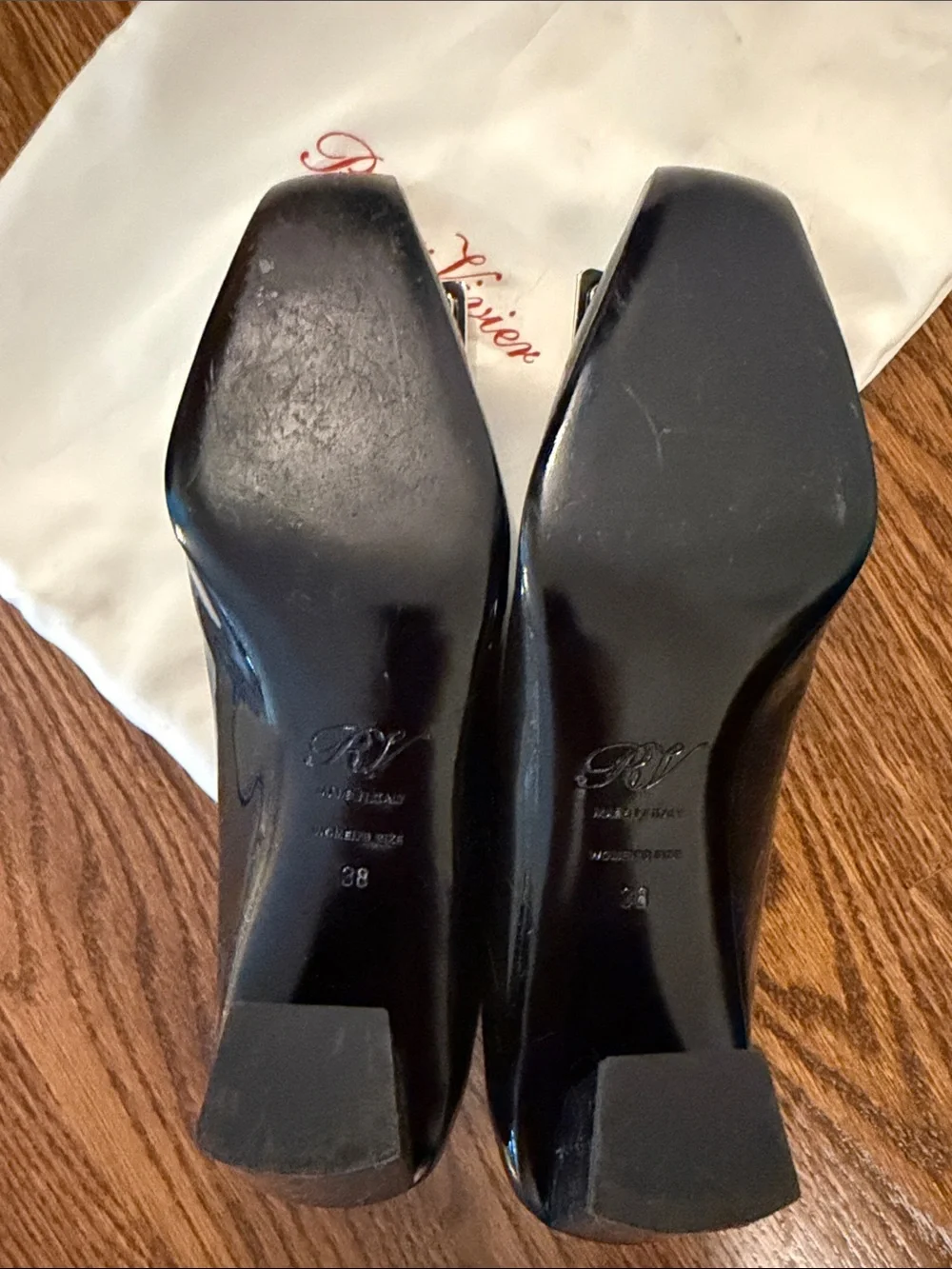 Roger Vivier patent pumps
